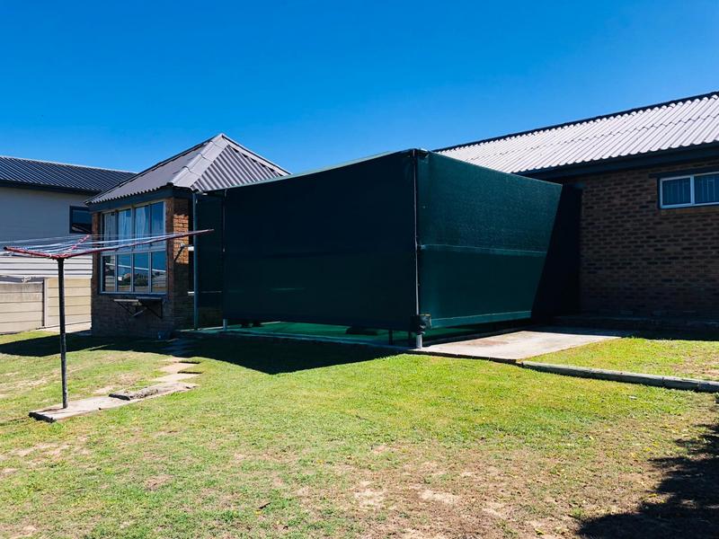 2 Bedroom Property for Sale in De Kelders Western Cape